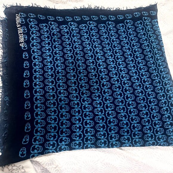 Zadic & Voltaire Scarf Blue and Black with Skulls - Picture 6 of 13